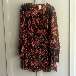 NWOT 2x front button blouse